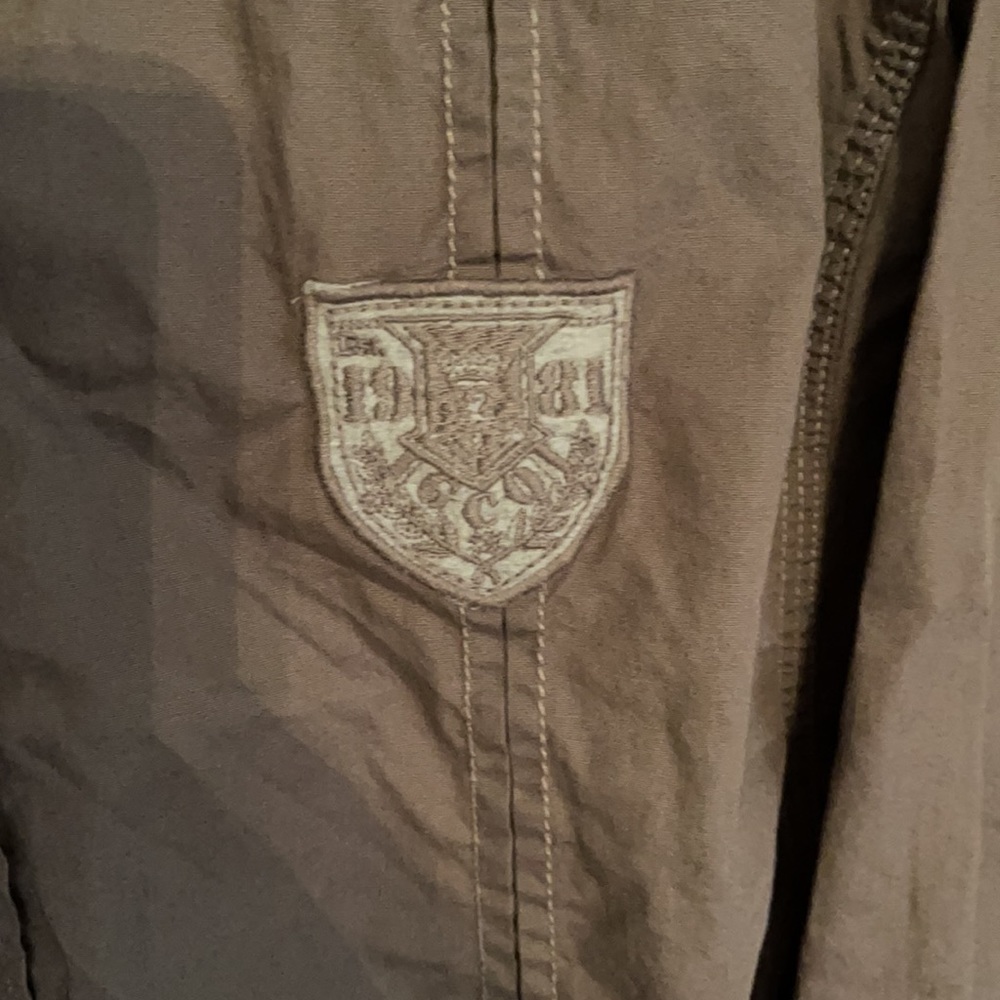 Guess - Picture 3 of 3